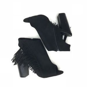 New Shoe Dazzle Krissie block heel fringe bootie 8